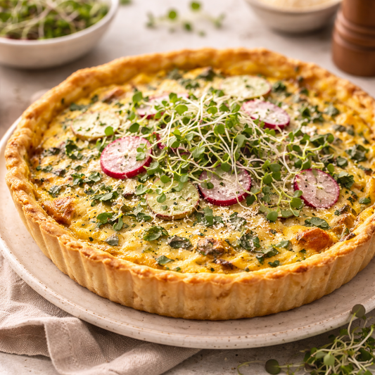 Tarte salée aux herbes fraîches et micro-pousses